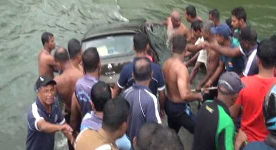 One missing in Badulla - Mahiyangana accident