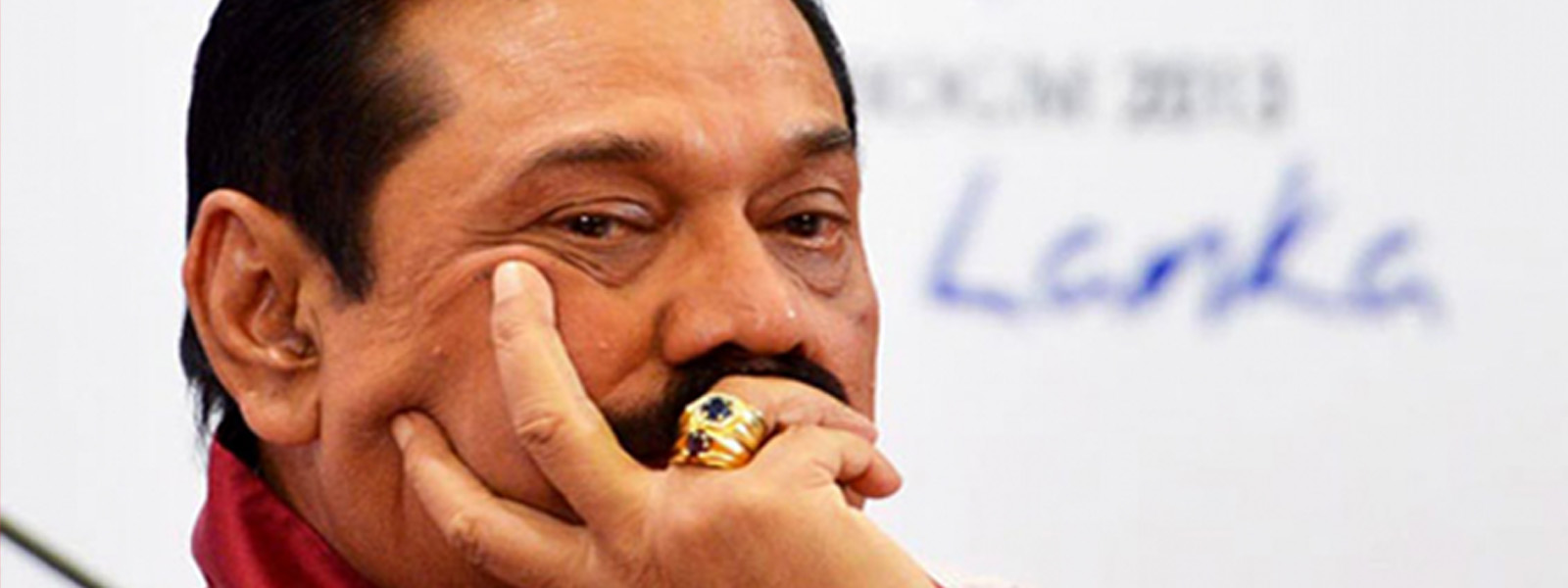 Mahinda Rajapaksa hands over no-confidence motion