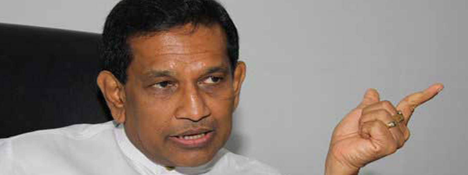 Rajitha appears at CID to provide a statement