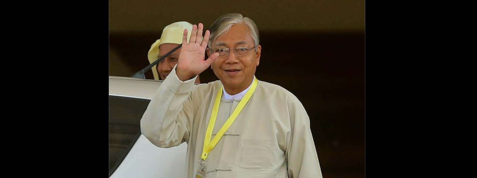 President of Mynmar, Htin Kyaw resigns