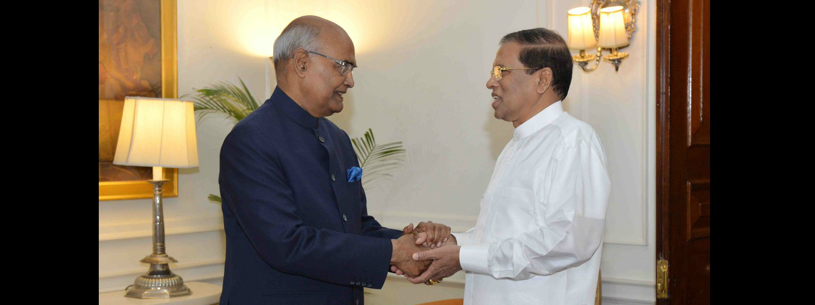 President Sirisena meets Indian President 
