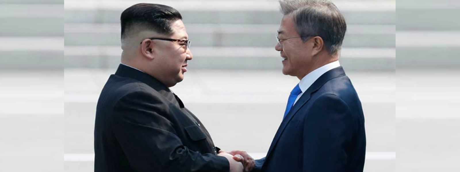 Koreas make nuclear pledge after summit