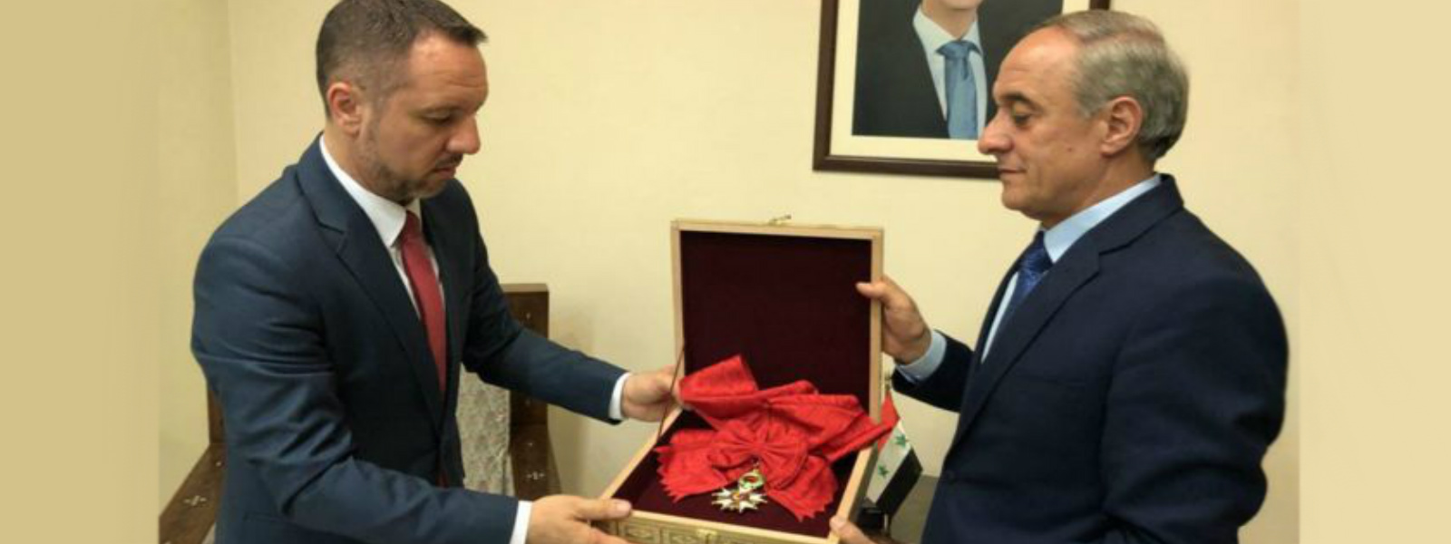 Syria returns Légion d'honneur award to France