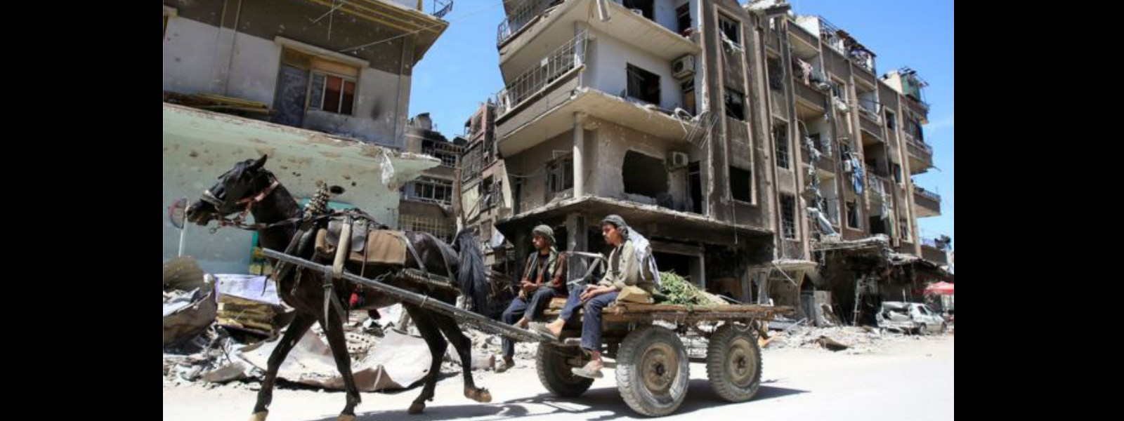 Chemical weapons inspectors allowed to visit Douma
