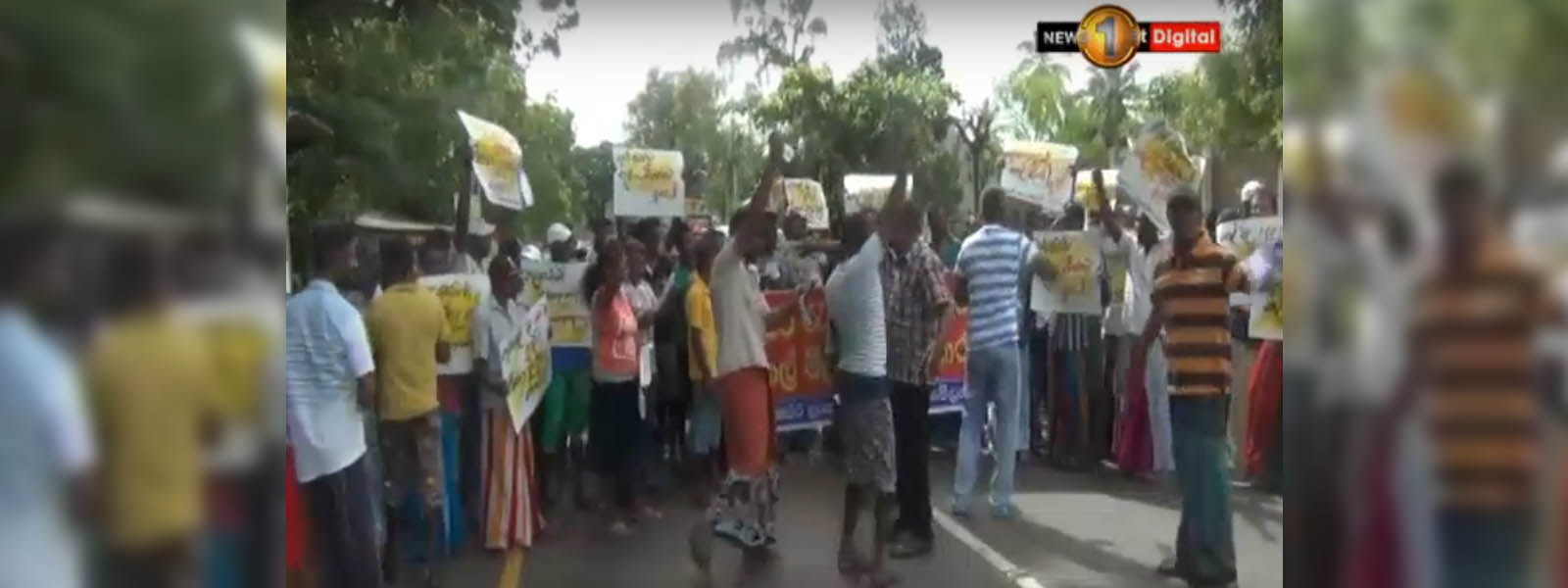 Fishermen in Chilaw oppose fuel price hike