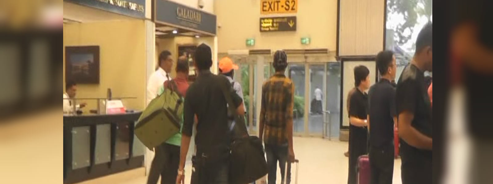 Sri Lankan workers in Somaliland return