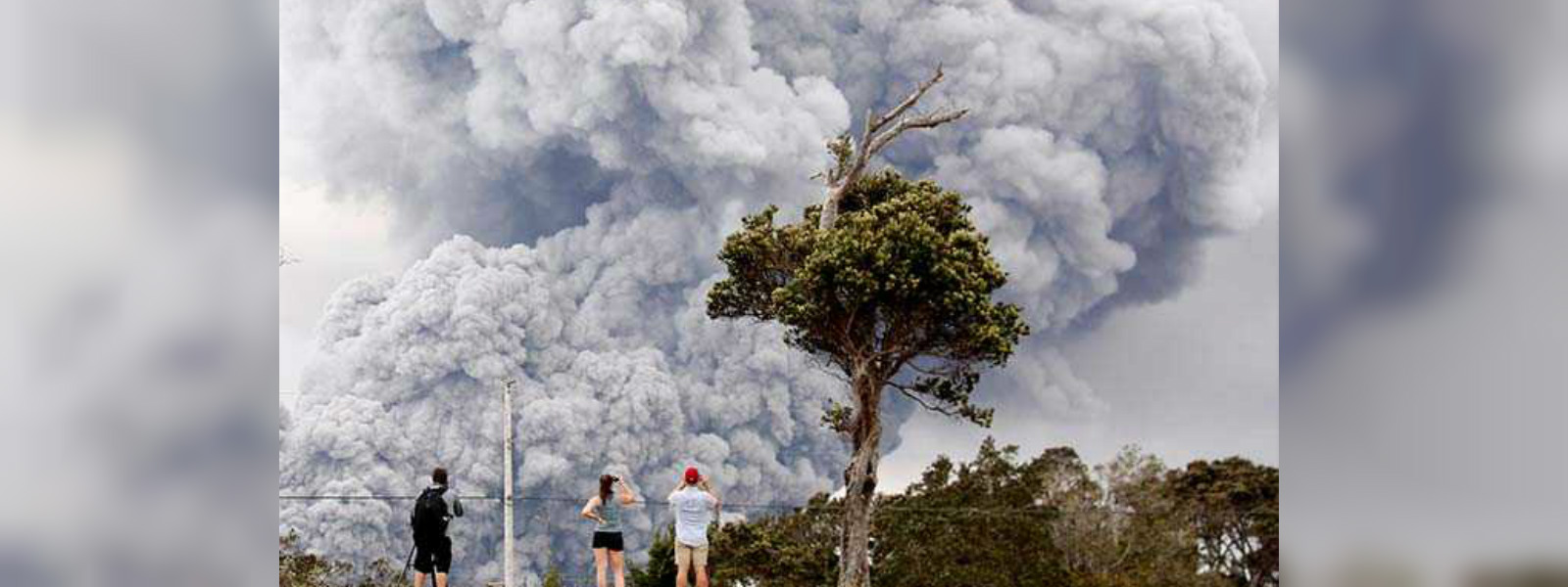 "Ballistic blocks" shoot from Hawaii volcano