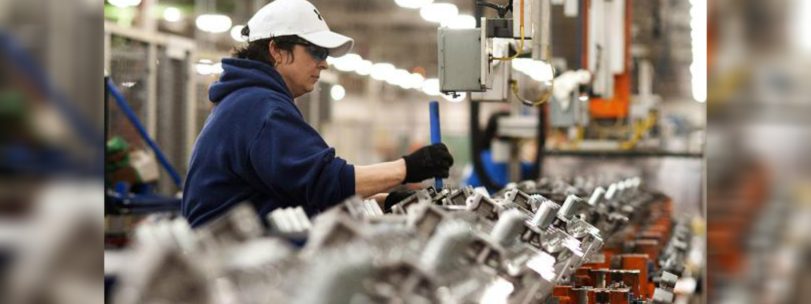 US jobless rate falls to 18-year low