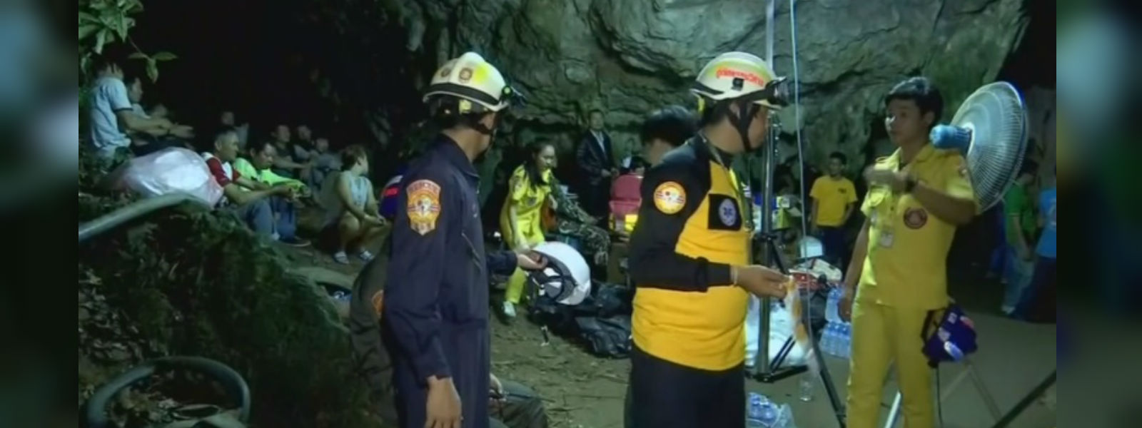 Cave that trapped Thai kids closed by officials 