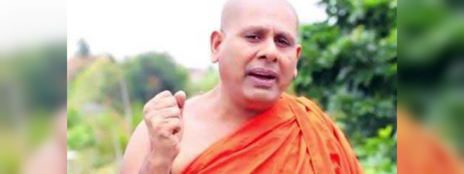 Ven.Seelarathana thero supported by civil orgs