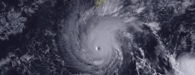 Hurricane Lane menaces Hawaii 