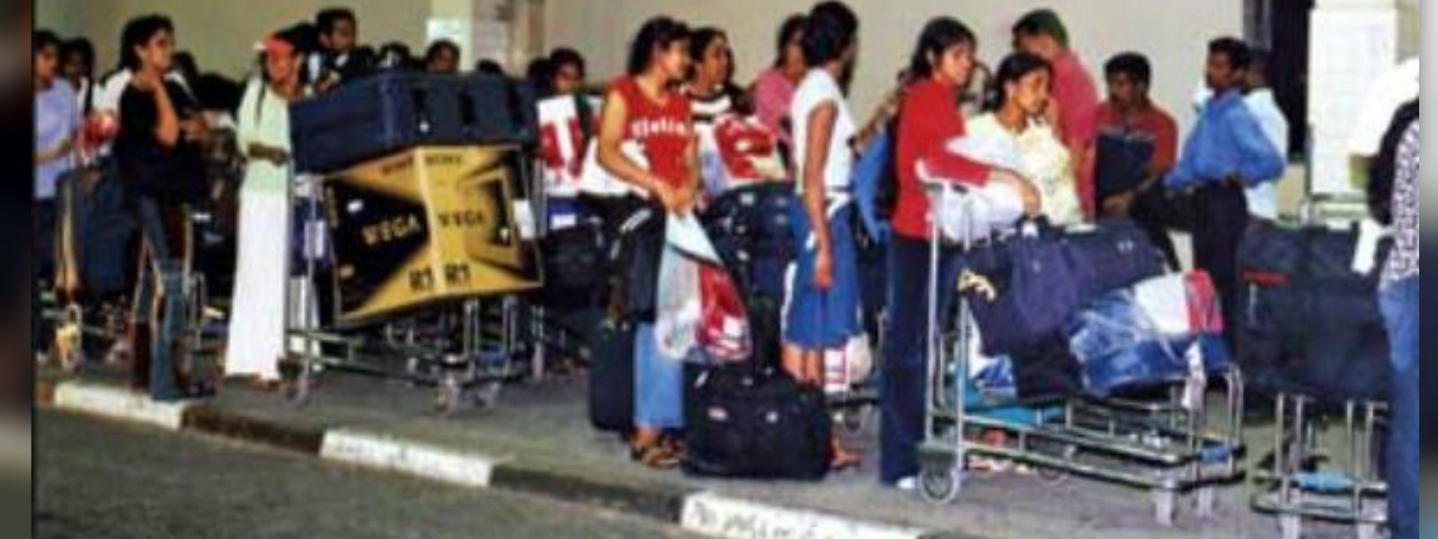 60 migrant workers return to Sri Lanka from Kuwait