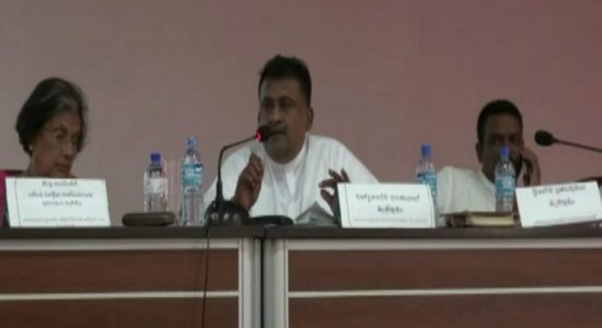 Tense situation at the Atannagalle DCC meeting