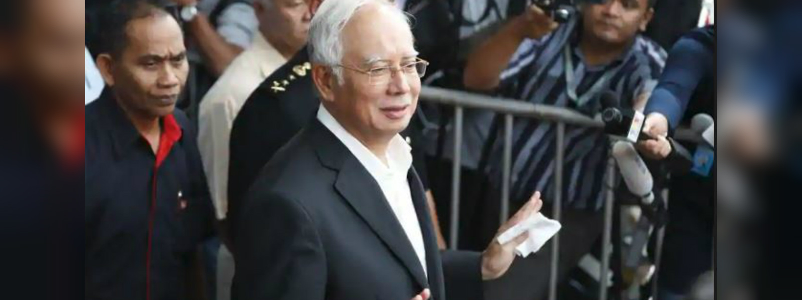 Former Malaysian PM Razak arrested over corruption