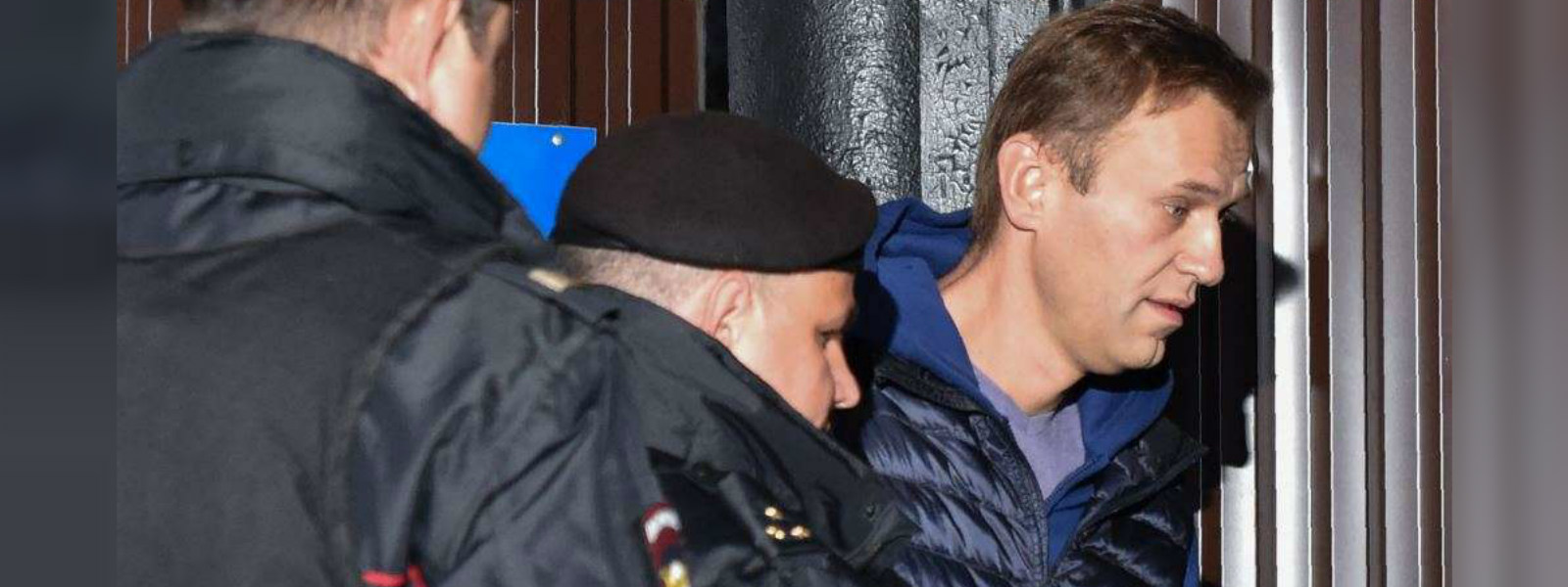 Russian opposition leader Navalny detained again 