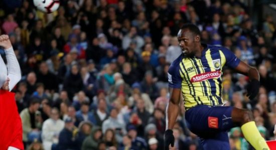 Usain Bolt makes modest Mariners debut in friendly