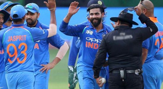 Cricket-Jadeja shines for India in comeback match