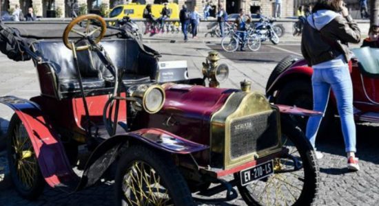Paris celebrates autoshow's 120th anniversary