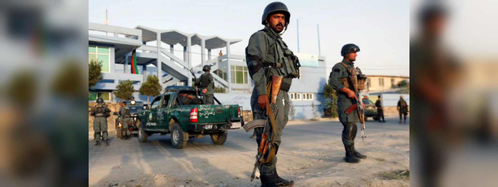 Suicide blast kills 6 near prison in Afghan