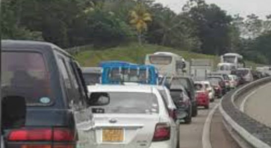 Heavy traffic at Kottawa Interchange 