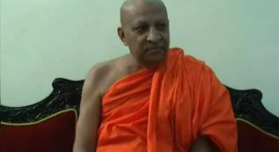 Malwathu Mahanayake calls on President to act