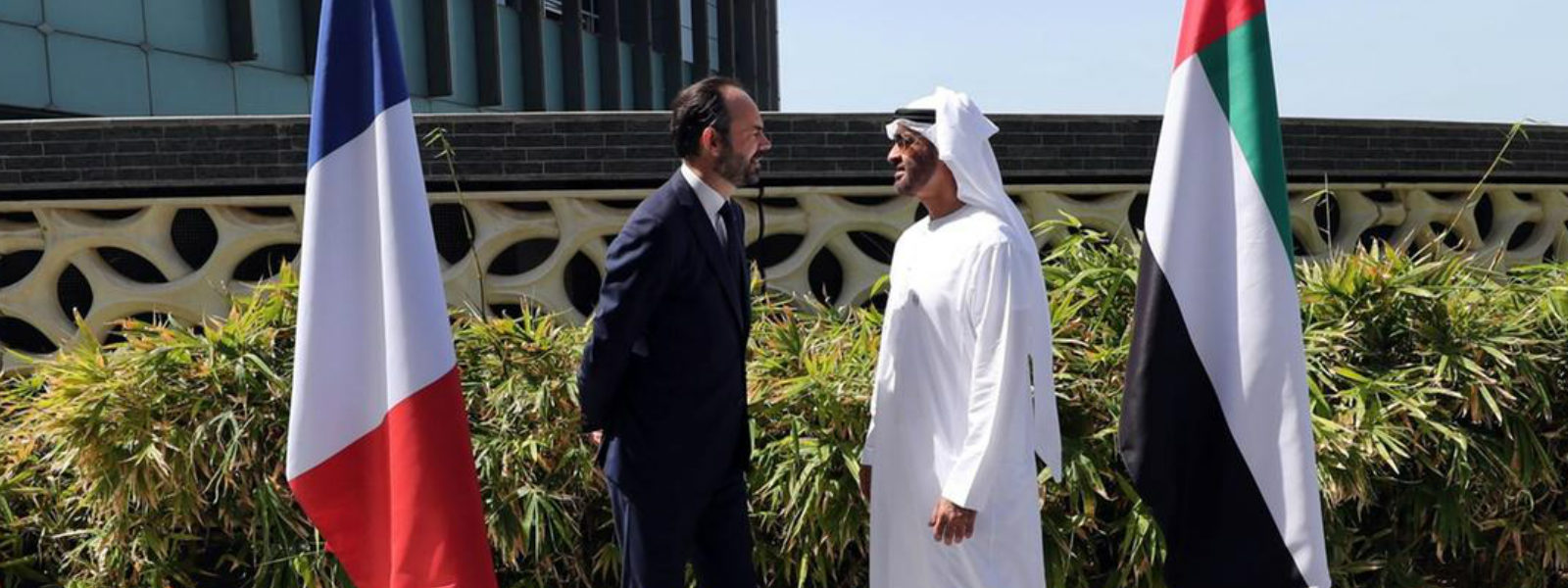 Abu Dhabi Crown Prince meets French PM in Paris