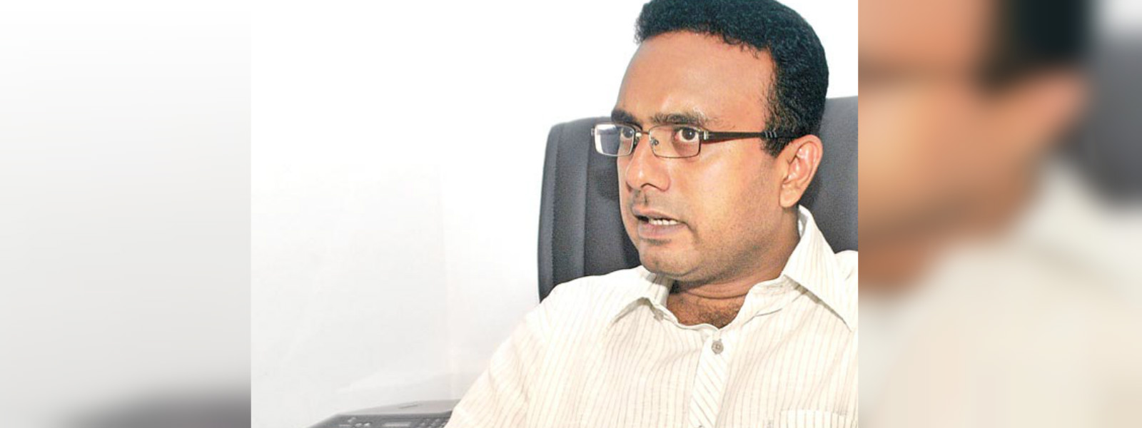 Manusha seeks removal of justice minister Sabry