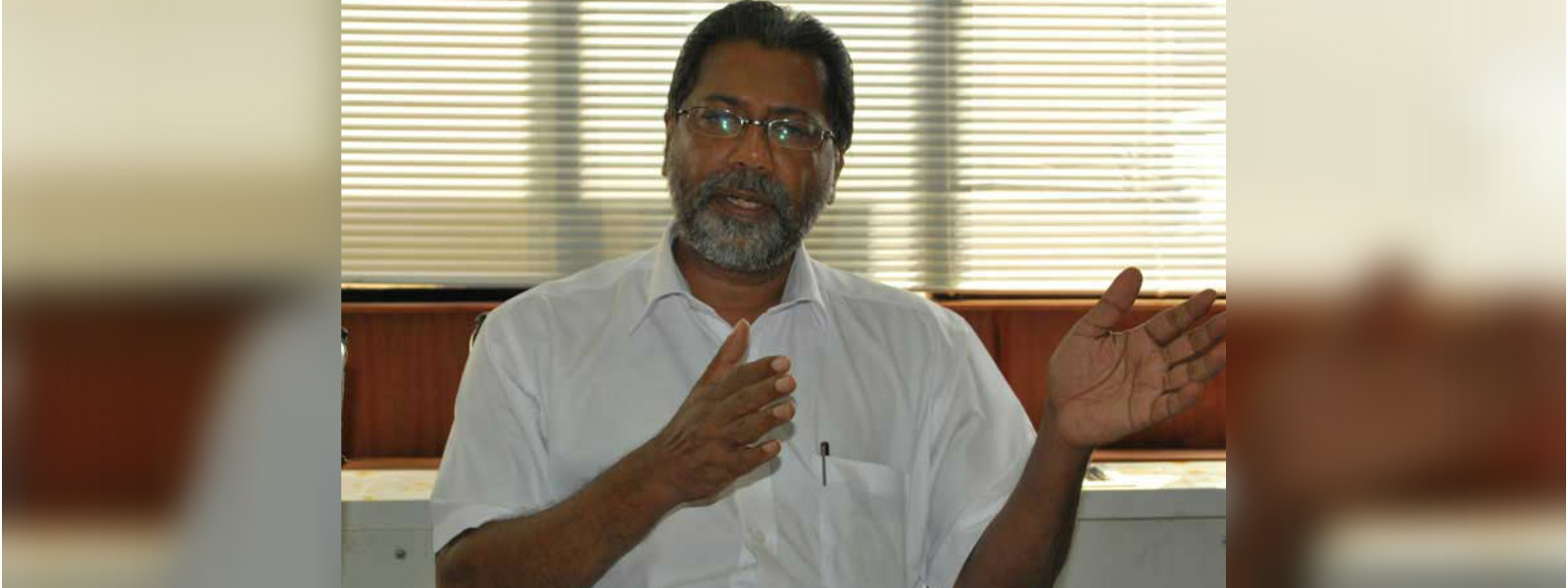  V. Wickremenayake: State Minister of Agriculture