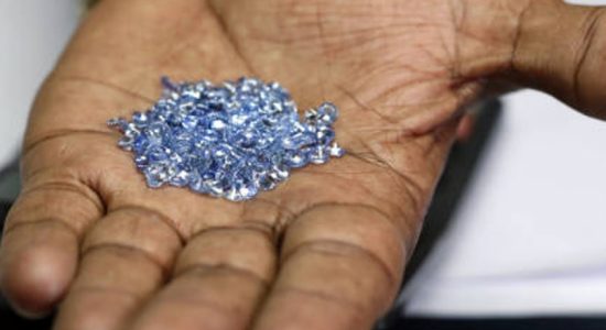 18 illegal gem miners taken into police custody 