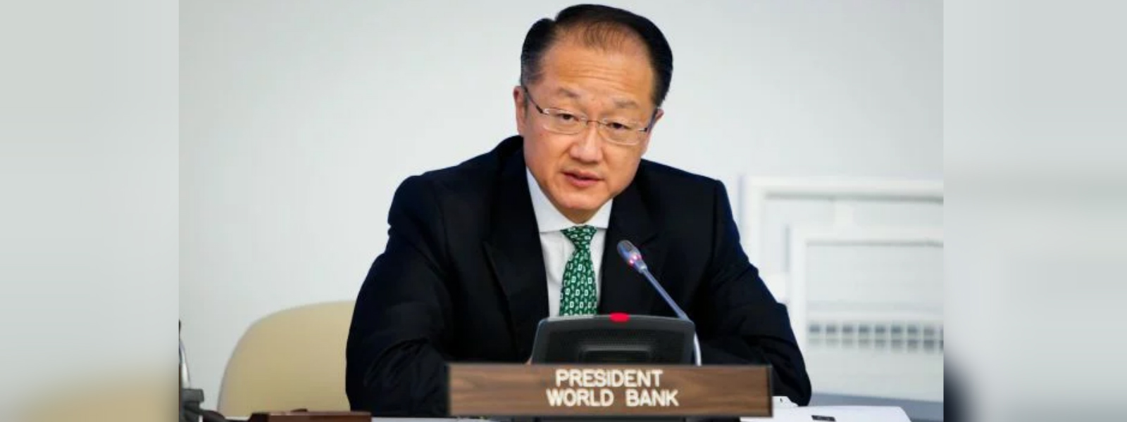 World Bank chief to step down on Feb. 1