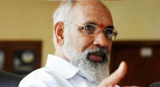 Why did Vigneswaran leave the TNA? 