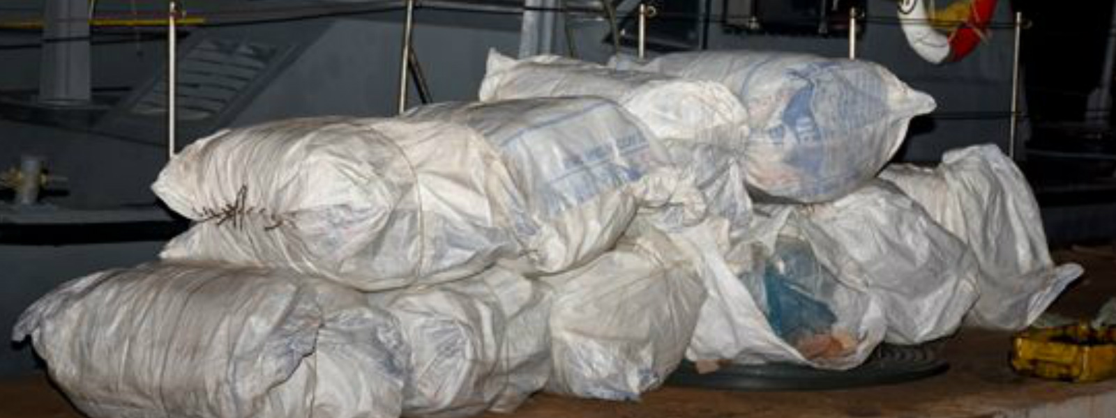 Navy finds 323.4kg of beedi leaves in Pesalai sea