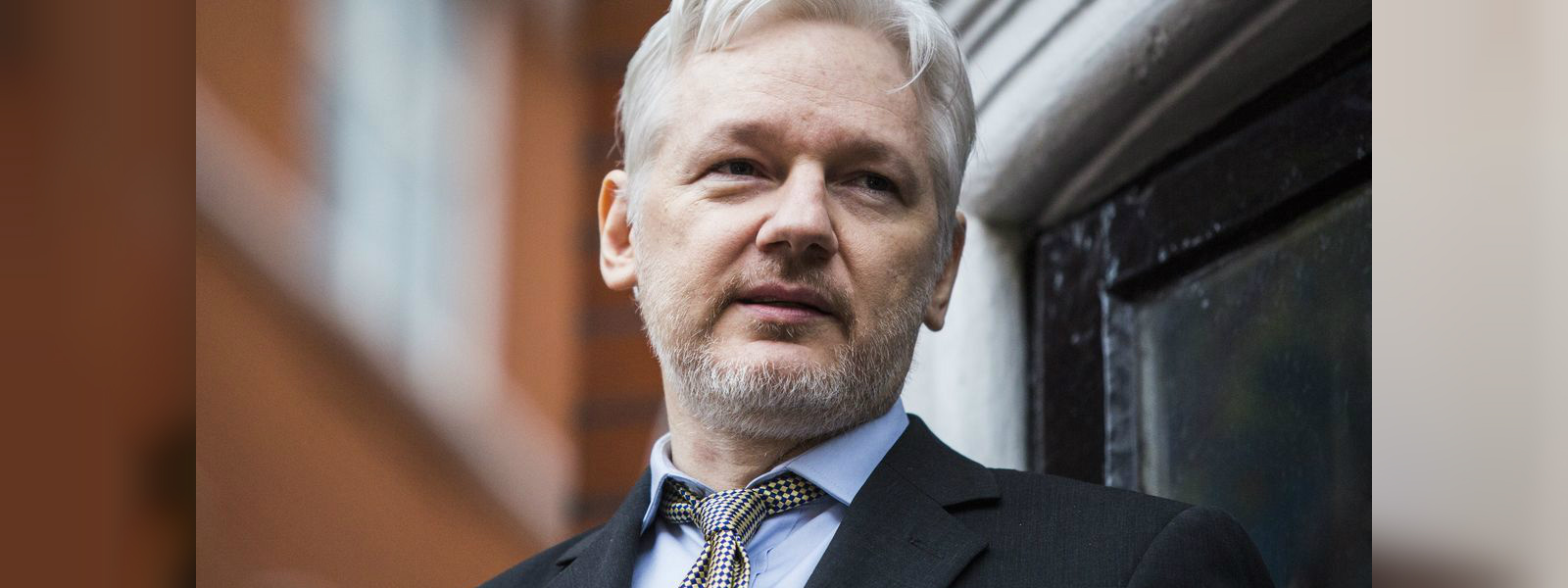 Wikileaks co-founder Julian Assange arrested