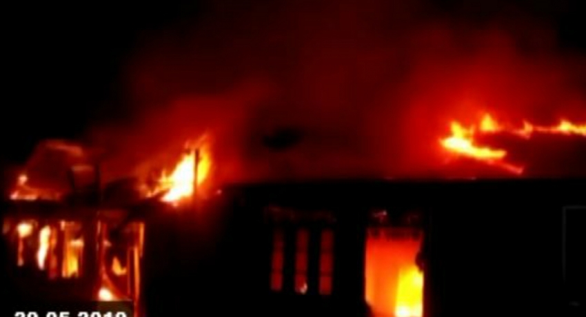 Over 100 people displaced due to a fire in Talawakelle