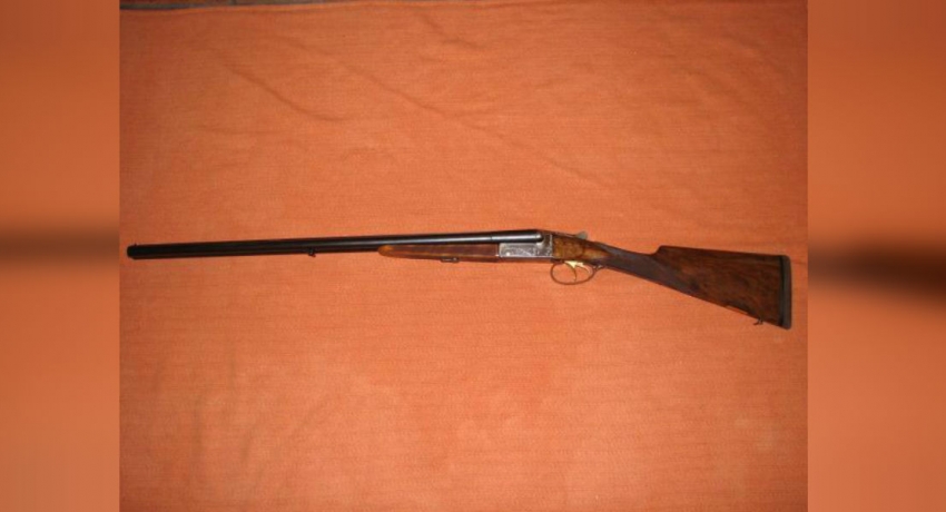 12-gauge shotgun seized with 2 suspects