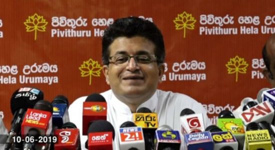 "Shameful to see RW humiliate the post of PM"