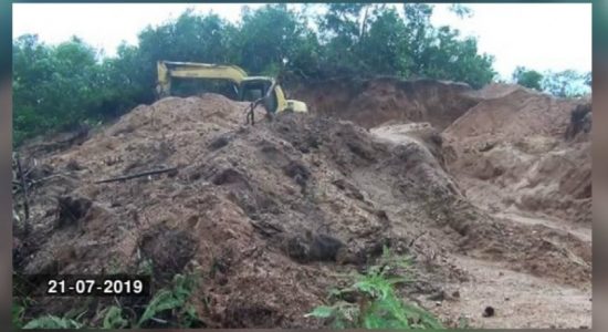 Sand mining in Tukinhanwatta backed by politician