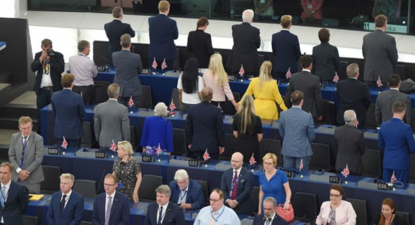 Brexit party MEPs turn backs on Ode to Joy at European parliament