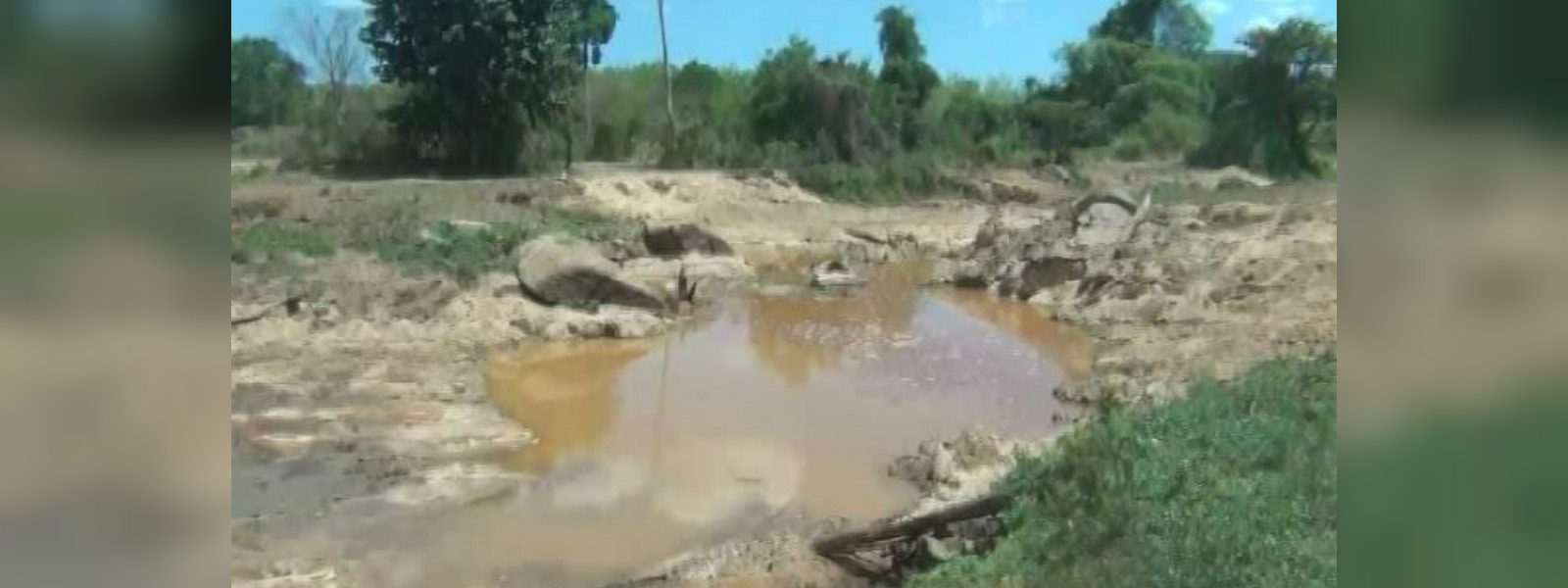 Four arrested for illegal sand mining