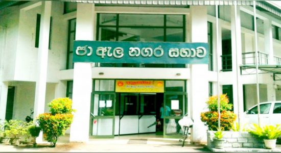 Secretary of Ja Ela Urban Council suspended