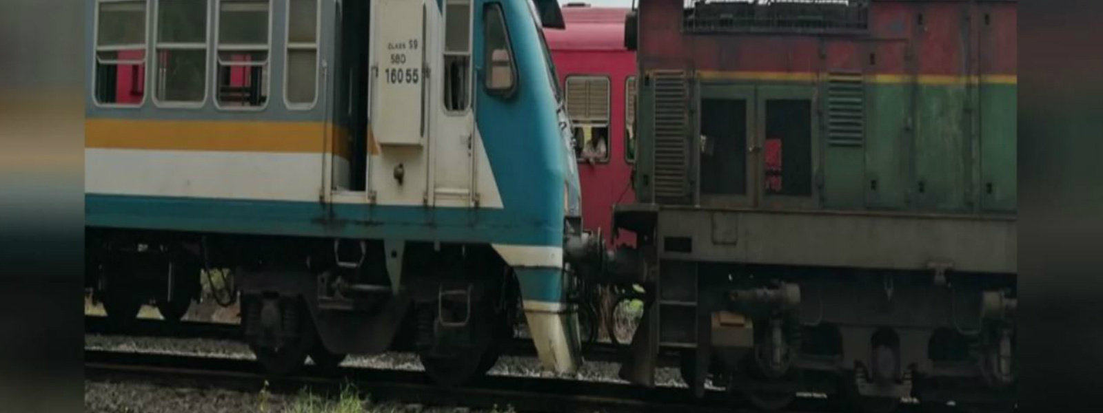 Trains collide between Fort and Maradana