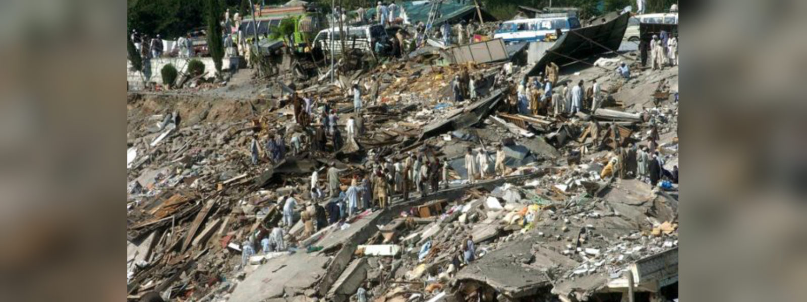 Eight dead, 100 hurt in 5.8 magnitude Pakistan quake