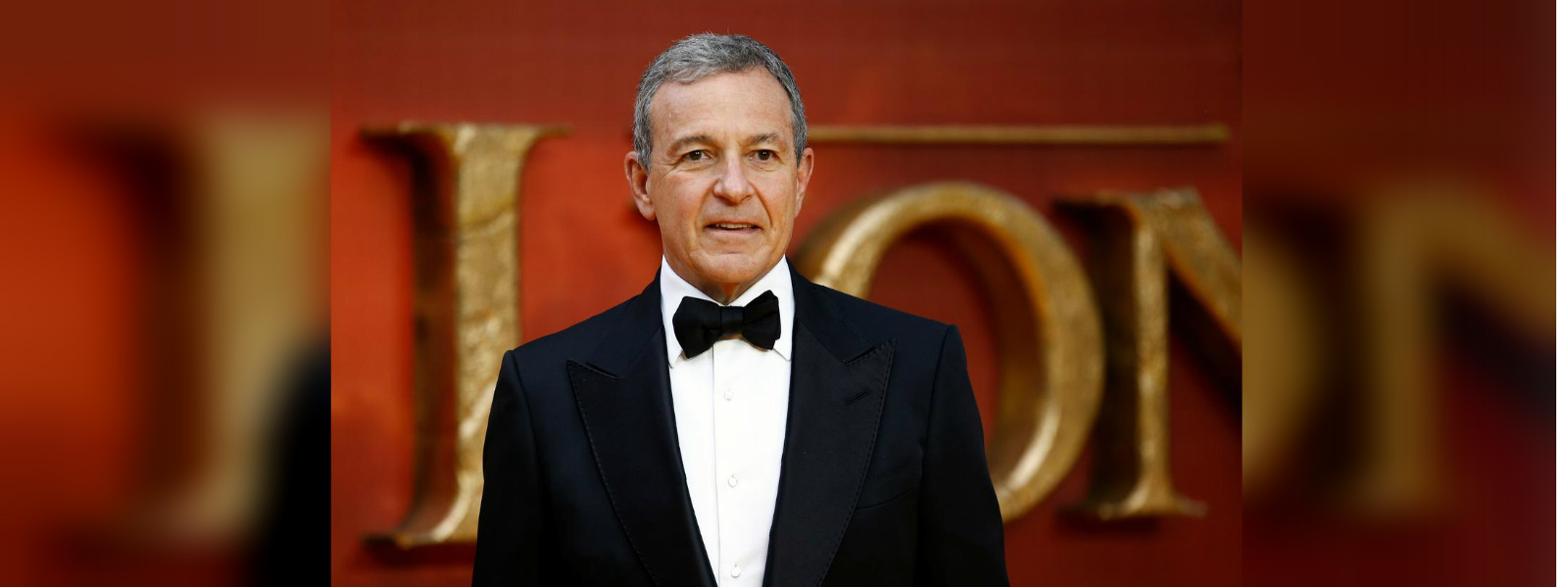 Disney CEO Bob Iger resigns from Apple board as TV battle looms