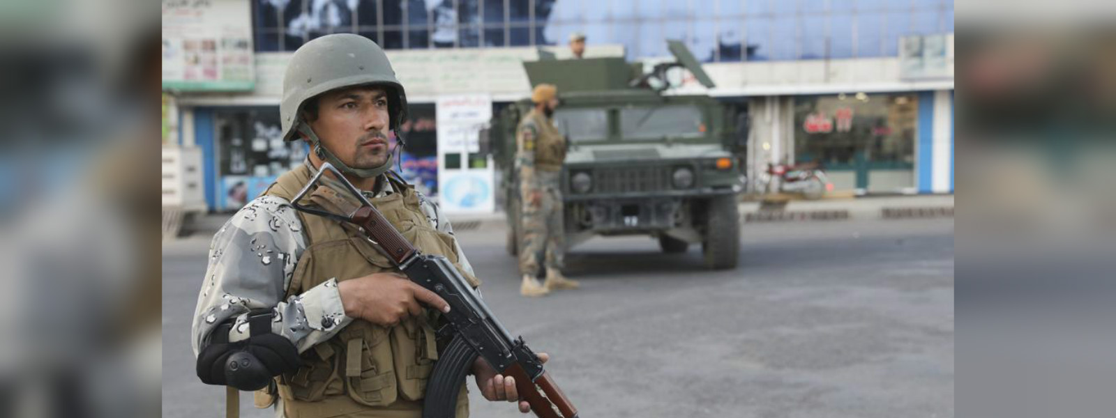 Bombs go off as Afghan presidential election begins
