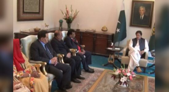 Sri Lanka donates 65 human corneas to Pakistan 
