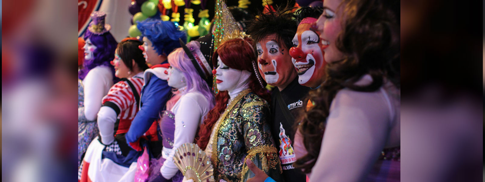 ‘Clowning around,’ clowns from around the world gather in Mexico City