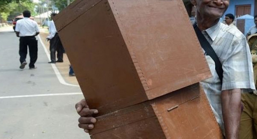 Cardboard ballot boxes for presidential elections