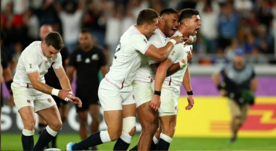 Lions scores a 19 – 7 victory against All Blacks and pushes through into RWC finals