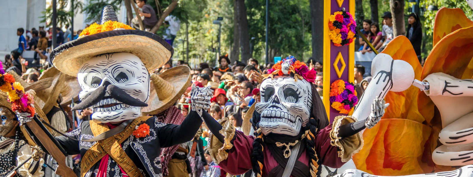 Skeletons fill Mexican streets in lead up to Day of the Dead celebrations