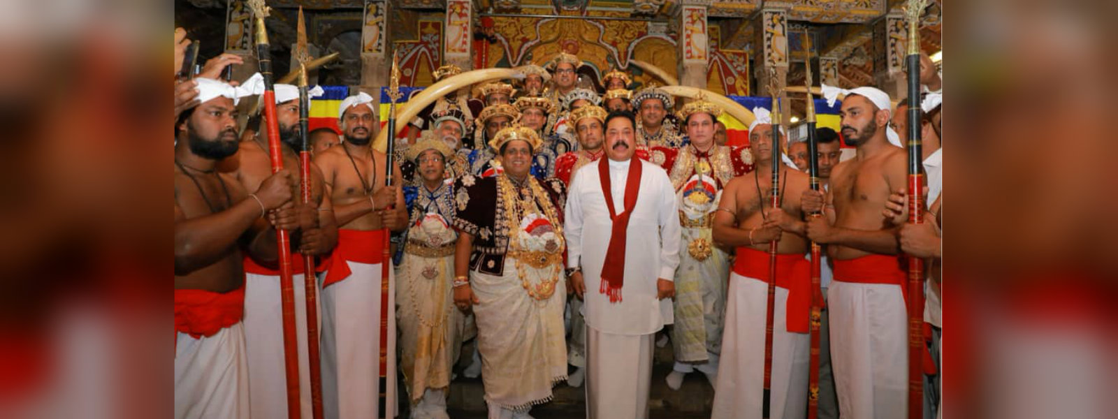 PM Rajapaksa pays homage to the Sacred Tooth Relic